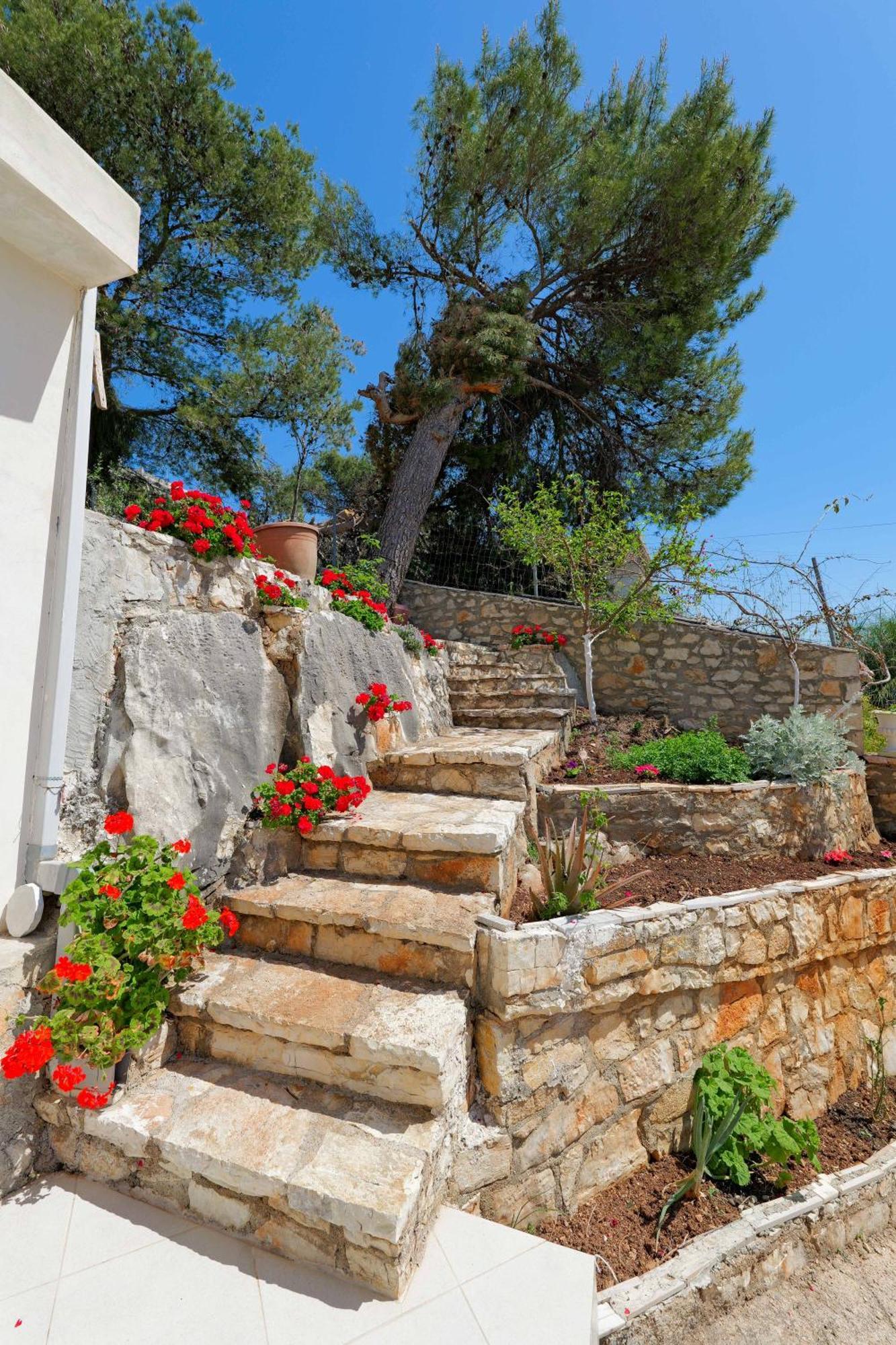 Flower Vila Sarandë 外观 照片